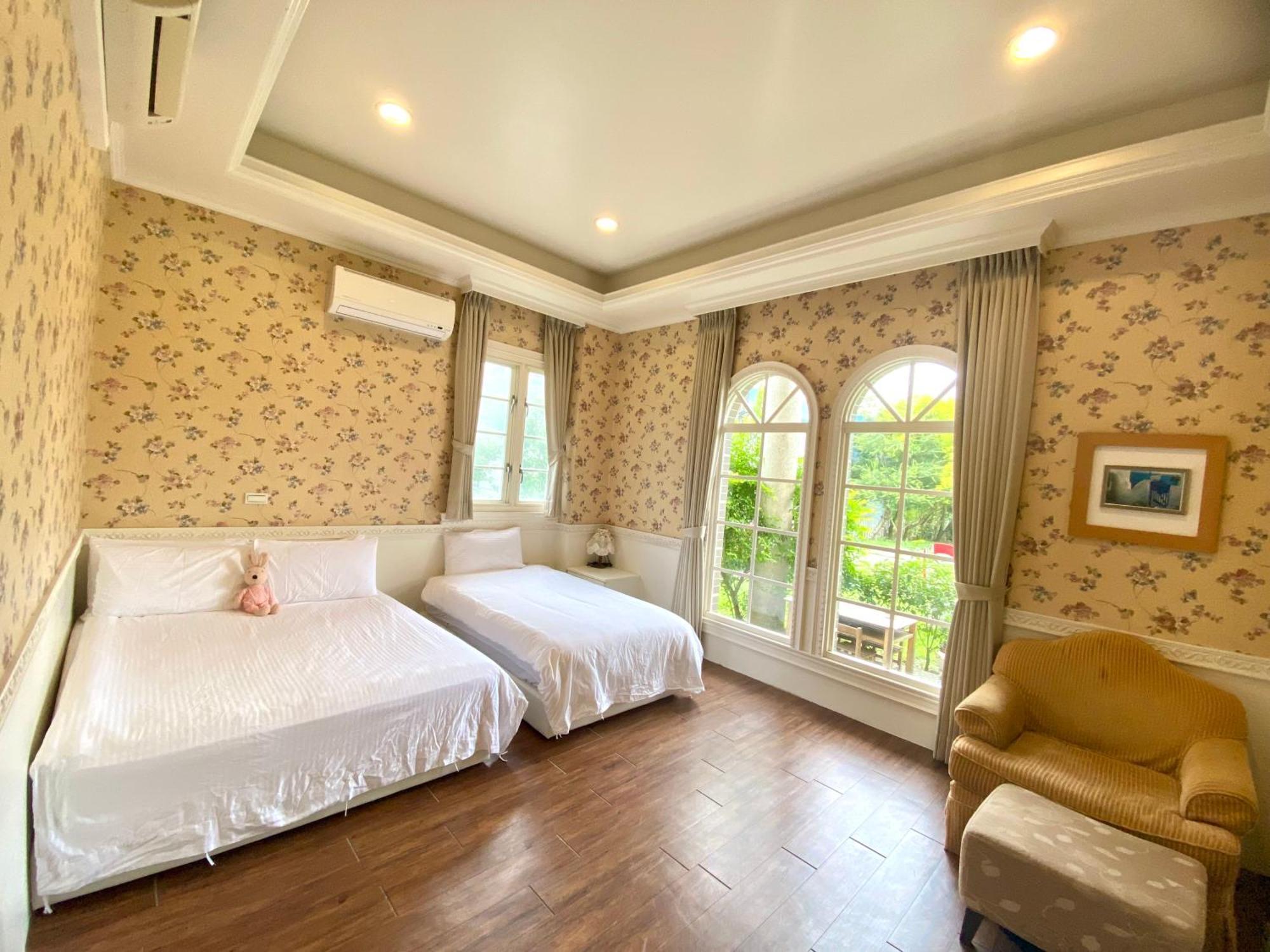 伊莎愛莉溜滑梯親子民宿 Wujie Chambre photo